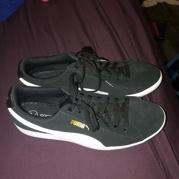 Puma shoes only worn a few times - Picture 3 of 3